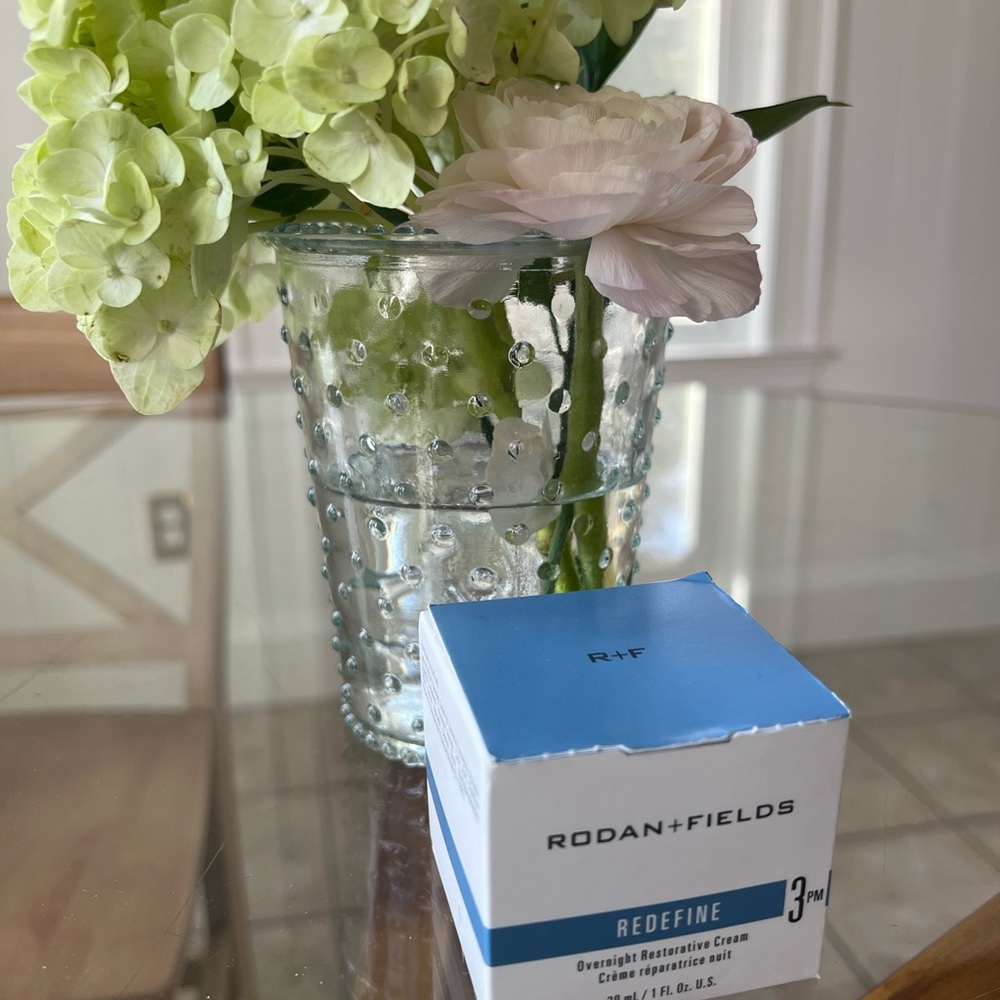 R+F REDEFINE Overnight Restorative Cream.
